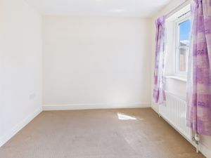 Bedroom- click for photo gallery